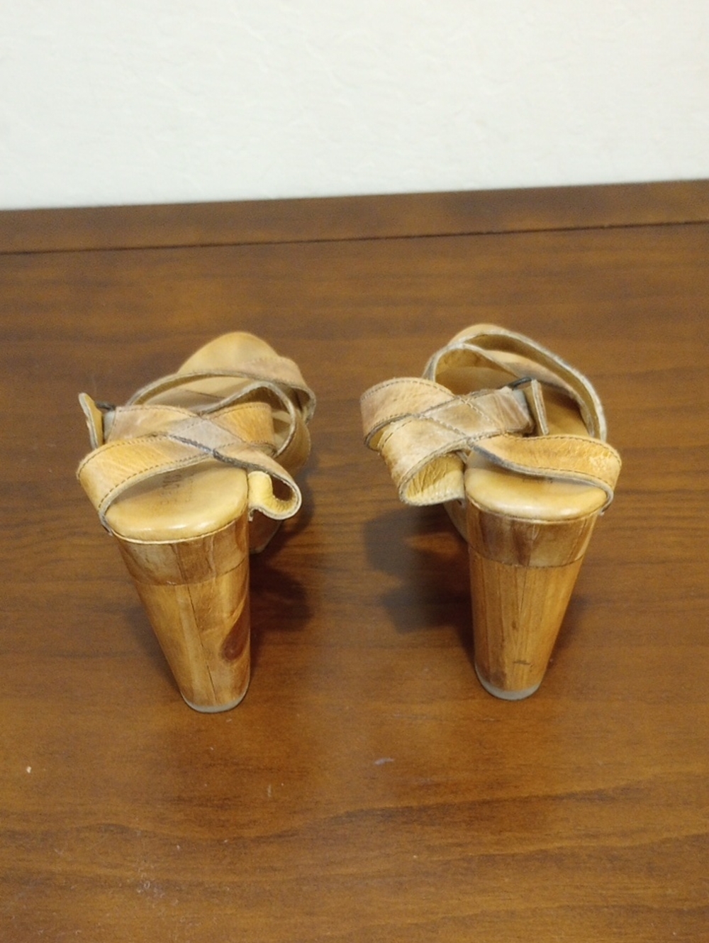 Bed Stu Kalah Platform Heel Oats Rustic Boho Leather & Wood Sandal - 6.5 - Picture 6 of 13